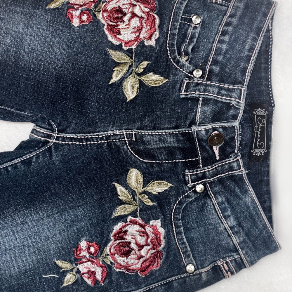 Girls Shyanne western bootcut jeans. Size 6